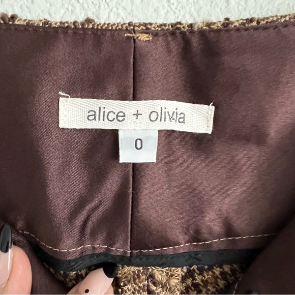 Alice + Olivia Brown Tweed Plaid Flared Leg Pants. Size 0 - Picture 11 of 11